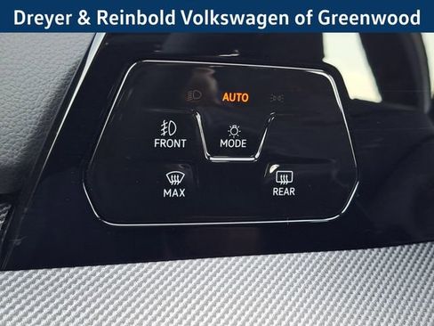 New 2025 Volkswagen GTI SE image 27