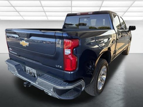 Used 2021 Chevrolet Silverado 1500 LTZ AWD/4WD image 2