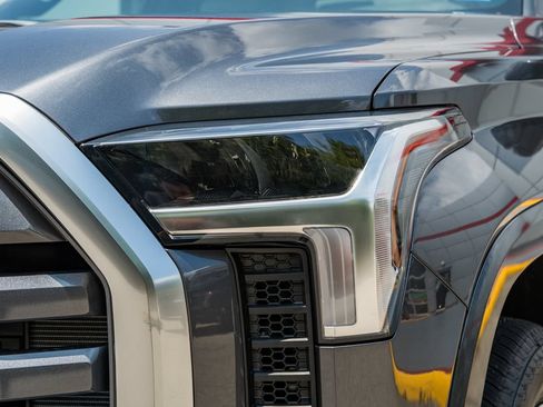 New 2026 Toyota Tundra Limited AWD/4WD image 12