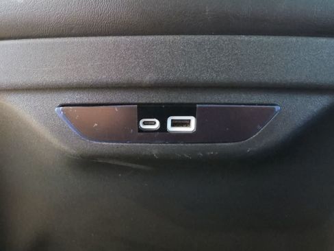 Used 2026 Chrysler Pacifica Select FWD image 30