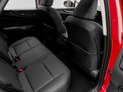 Used 2025 Lexus NX 250 FWD w/ Premium Package image 34