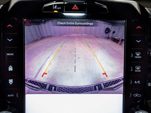 Used 2025 RAM 1500 Big Horn image 21