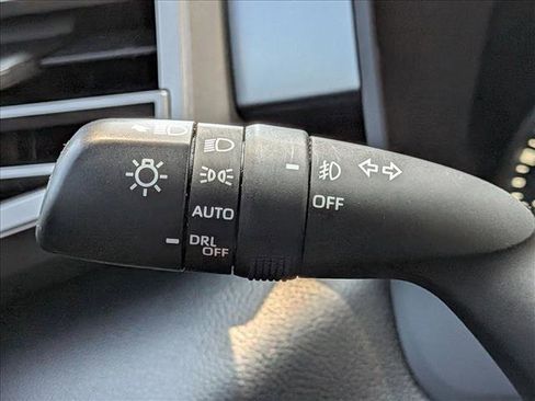 Used 2023 Toyota Tundra SR5 w/ SR5 Convenience Package AWD/4WD image 9