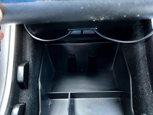 Used 2019 Tesla Model 3 RWD image 17