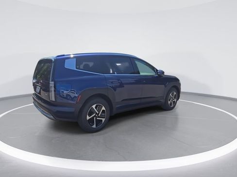 New 2026 Hyundai Ioniq 9 SE AWD/4WD image 8