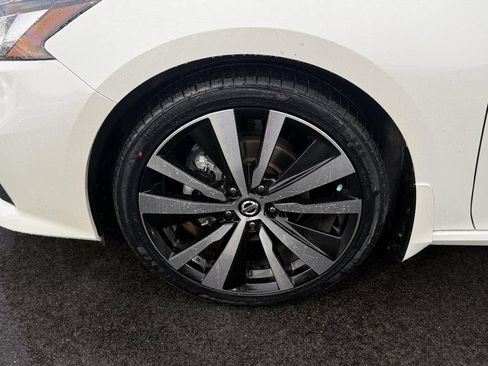 Used 2022 Nissan Altima 2.5 SR FWD image 24
