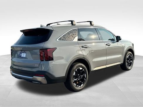 Used 2026 Kia Sorento S AWD/4WD image 5
