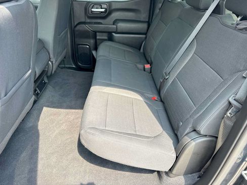 Used 2020 Chevrolet Silverado 1500 LT AWD/4WD image 18