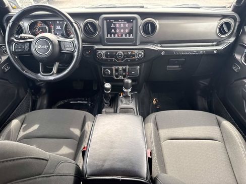 Used 2022 Jeep Wrangler Unlimited Sport AWD/4WD image 15
