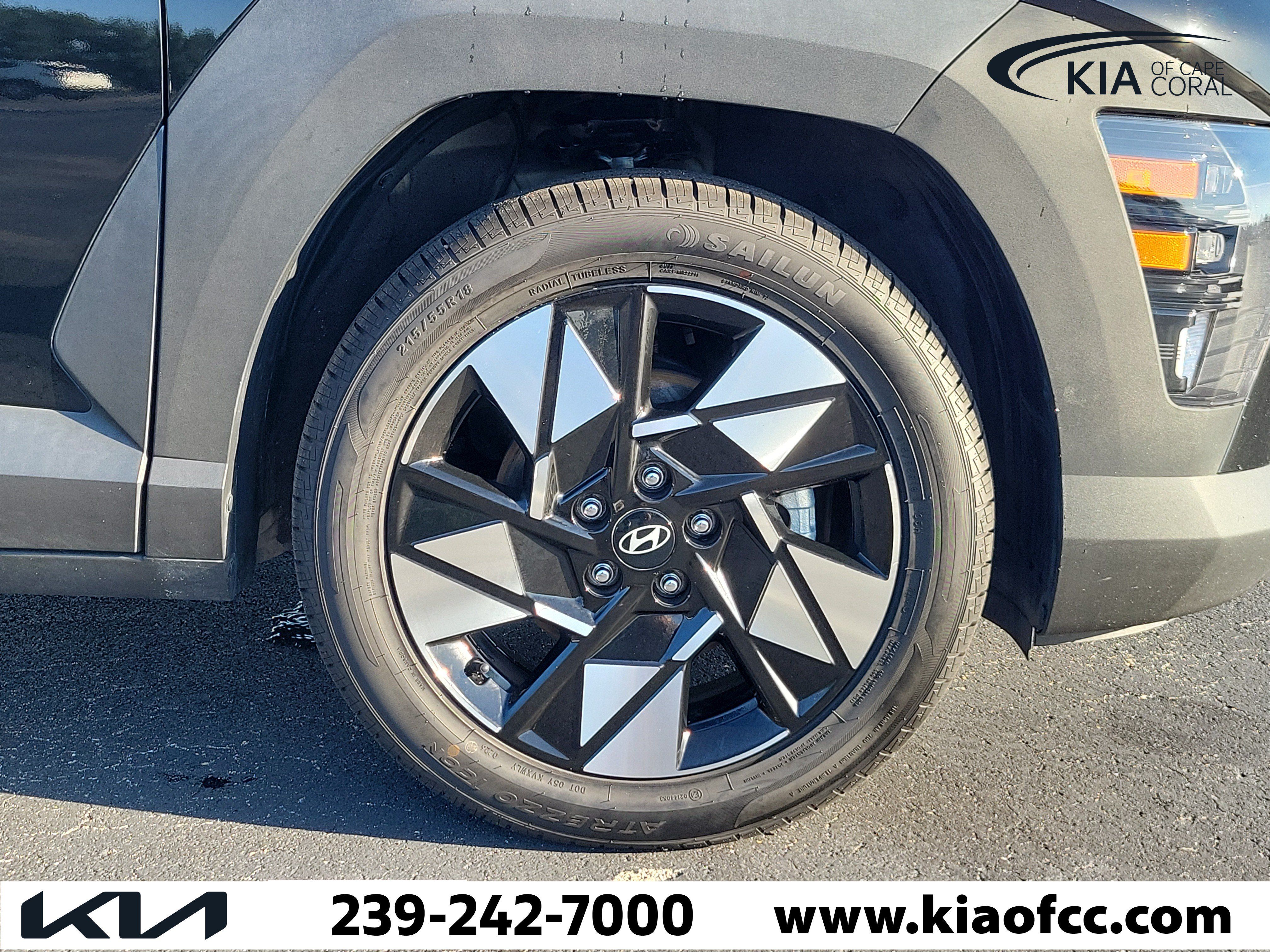 Used 2024 Hyundai Kona SEL w/ Convenience Package FWD image 7