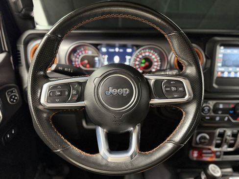 Used 2021 Jeep Gladiator Mojave AWD/4WD image 17
