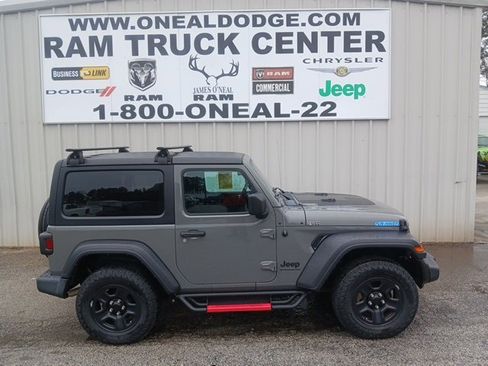 Used 2023 Jeep Wrangler Sport image 2
