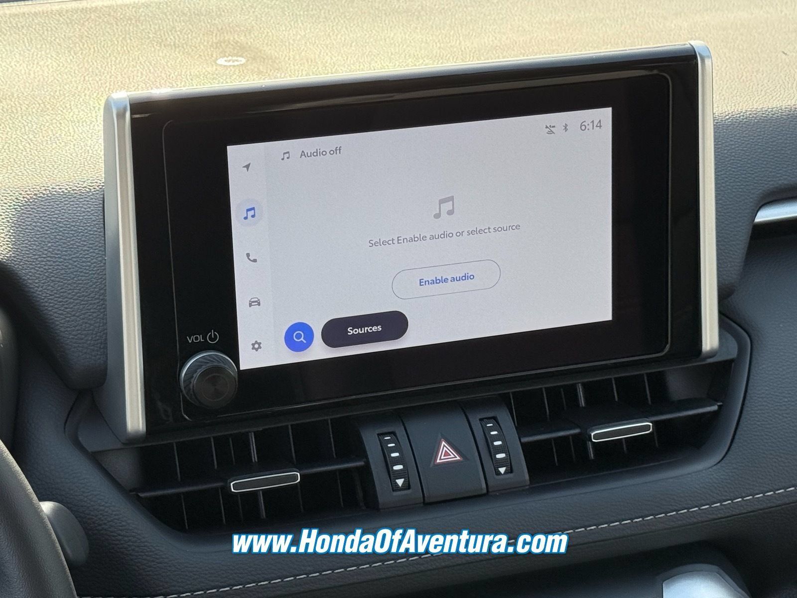 Used 2025 Toyota RAV4 XLE Premium w/ Weather Package AWD/4WD image 21