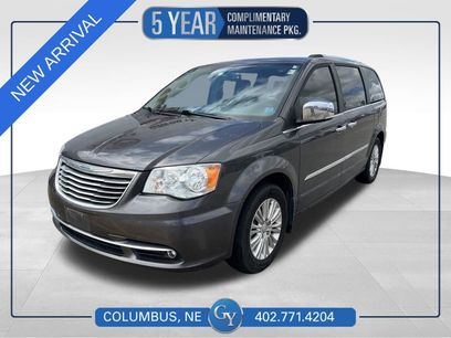 Used 2015 Chrysler Town & Country Limited