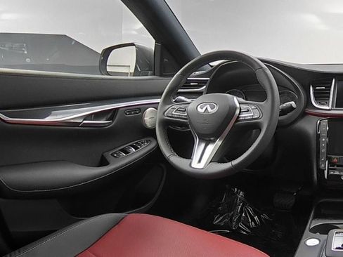 New 2025 INFINITI QX50 Sport image 24