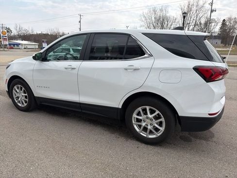 Certified 2024 Chevrolet Equinox LT w/ LPO, Floor Liner Package FWD image 5