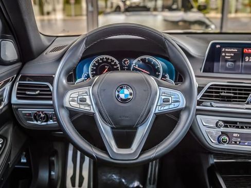 Used 2019 BMW 740i w/ M Sport Package RWD image 28