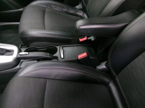 Used 2015 Buick Encore FWD image 19