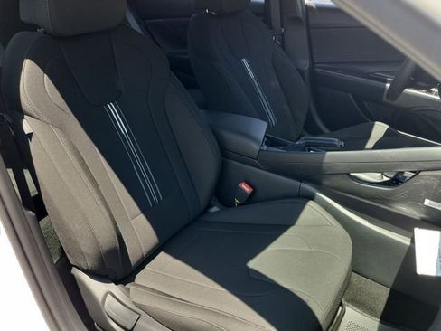 New 2026 Hyundai Elantra Sport FWD image 21
