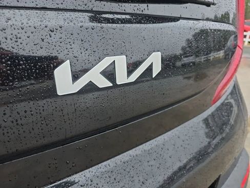 Used 2022 Kia Soul S FWD image 10