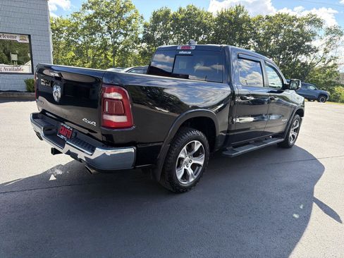 Used 2022 RAM 1500 Laramie AWD/4WD image 5