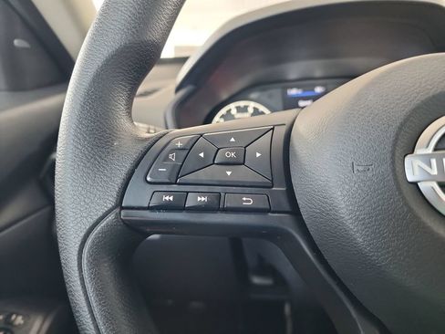 Used 2025 Nissan Altima 2.5 S FWD image 21