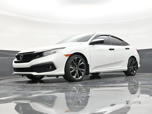Used 2020 Honda Civic Sport image 21