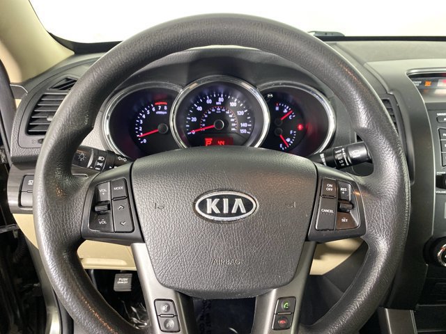 Used 2013 Kia Sorento LX w/ Convenience Pkg FWD image 19