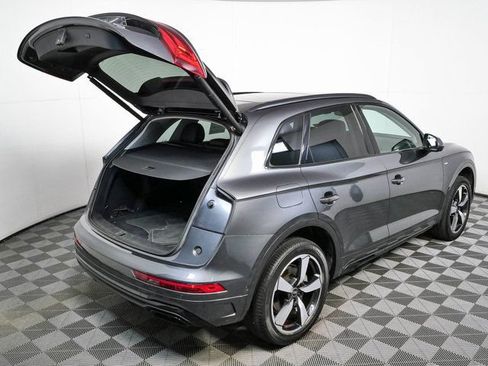 Used 2023 Audi Q5 2.0T Prestige w/ Prestige Package AWD/4WD image 27