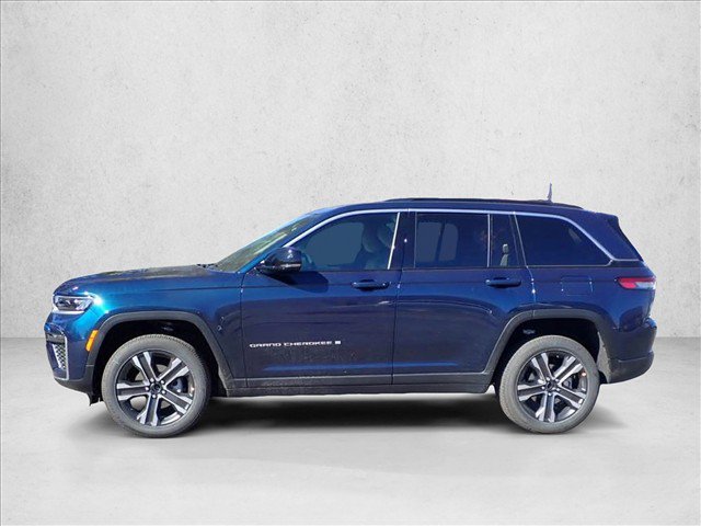New 2027 Jeep Grand Cherokee Limited AWD/4WD image 2