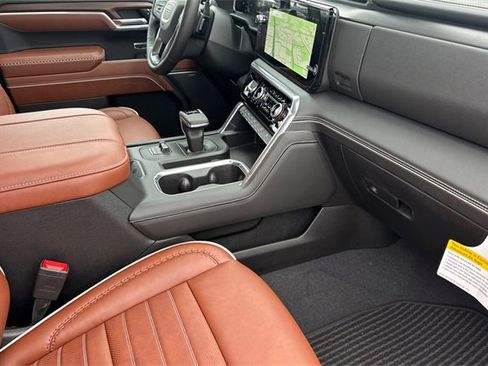 New 2026 GMC Sierra 1500 Denali Ultimate image 17
