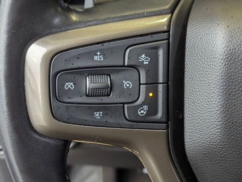 Used 2022 Chevrolet Silverado 1500 High Country w/ Z71 Off-Road Package image 17