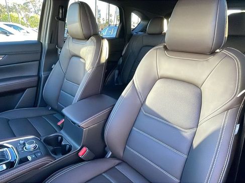 New 2025 MAZDA CX-5 Signature image 17