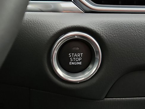 New 2025 MAZDA CX-5 Carbon Edition image 18