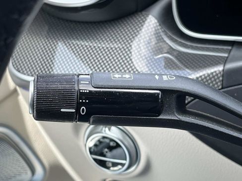Used 2024 Mercedes-Benz CLE 300 4MATIC Cabriolet image 32