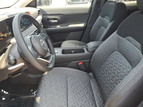 New 2026 Nissan Kicks SV w/ SV Premium Package AWD/4WD image 17
