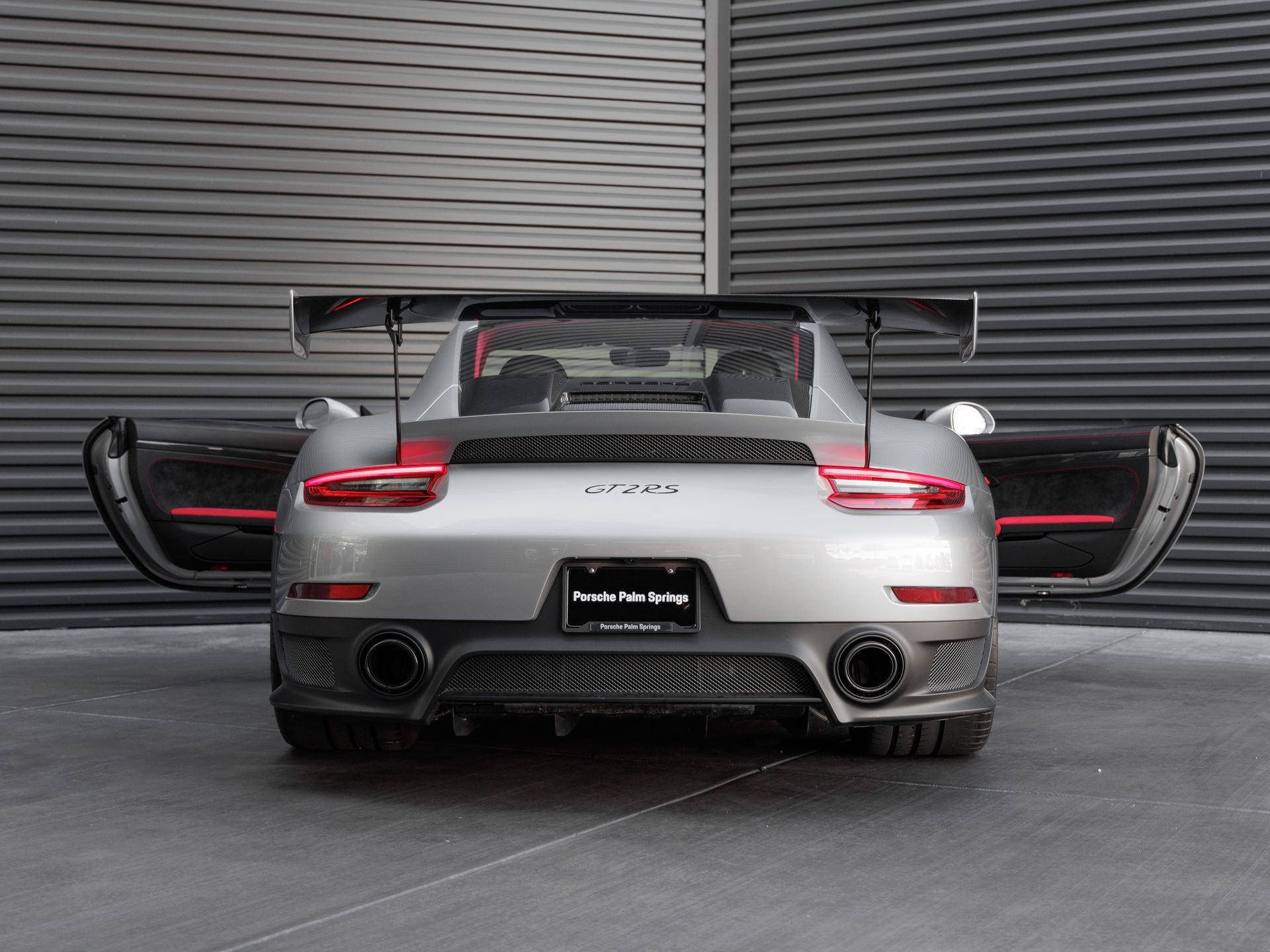 Certified 2018 Porsche 911 GT2 RS RWD image 35