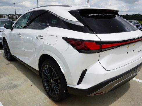 Used 2025 Lexus RX 350 Premium w/ Convenience Package image 8