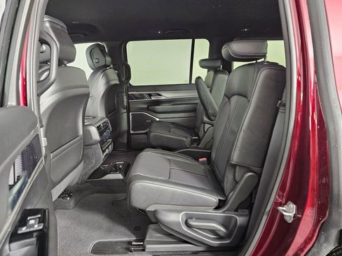 New 2026 Jeep Grand Wagoneer Limited AWD/4WD image 35