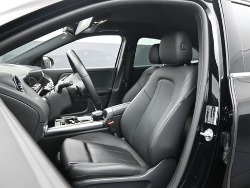 Certified 2021 Mercedes-Benz GLA 250 4MATIC image 19