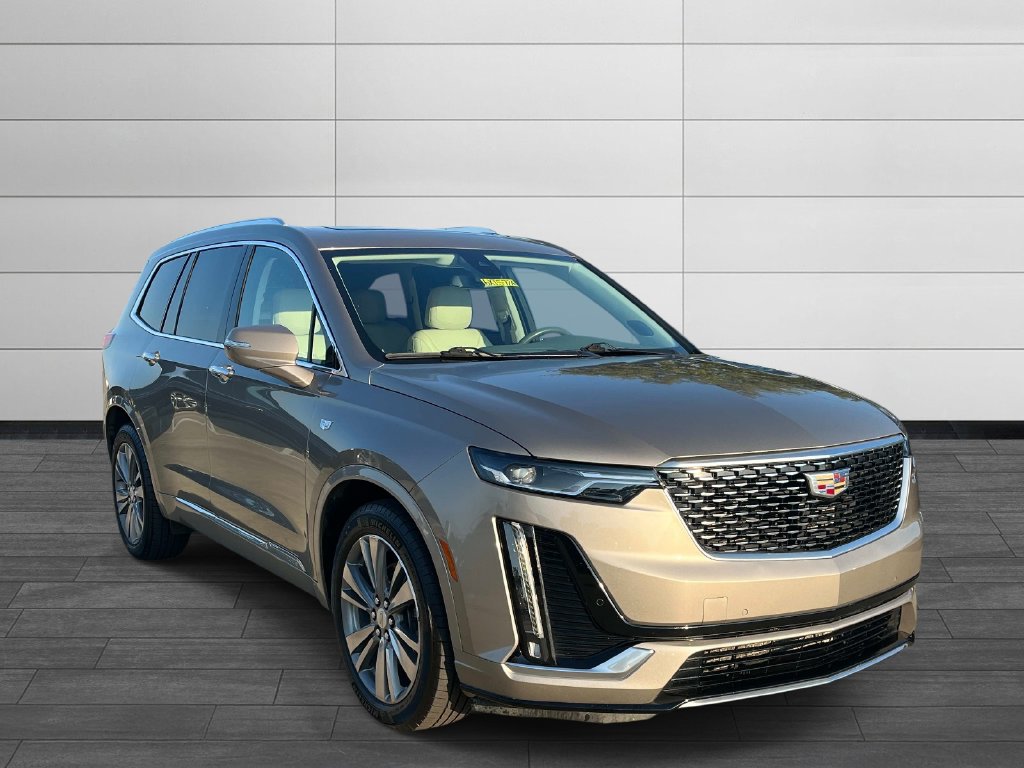 Used 2022 Cadillac XT6 Premium Luxury FWD image 7