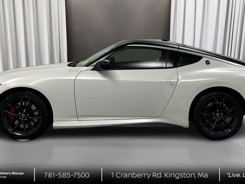 New 2025 Nissan Z Performance w/ Floor Mat Package image 7