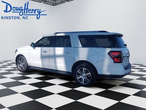 Used 2024 Ford Expedition Max Limited image 3