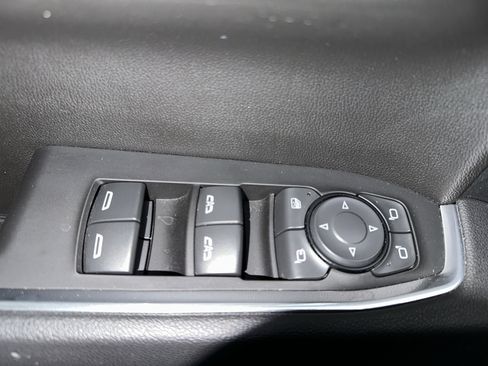 Used 2025 GMC Sierra 1500 SLT image 22