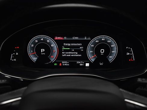 Used 2025 Audi Q8 Premium Plus w/ Premium Plus Package image 17