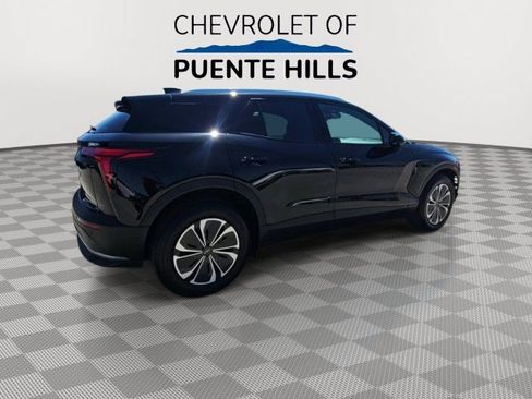 Used 2026 Chevrolet Blazer EV LT w/ Super Cruise Package FWD image 8