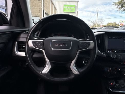 Used 2021 GMC Terrain SLT w/ Elevation Edition image 14