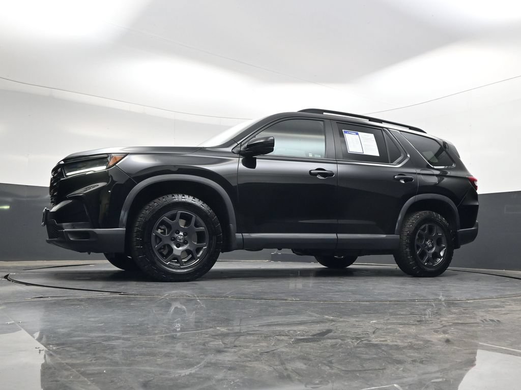 Used 2023 Honda Pilot TrailSport image 43