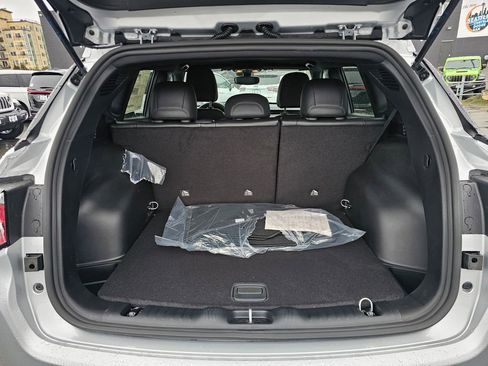 New 2026 Jeep Compass Latitude image 13