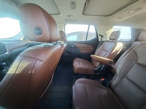 Used 2018 Chevrolet Traverse High Country AWD/4WD image 5